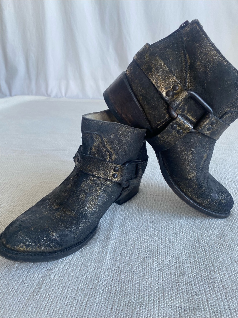 Freebird PHLOW Distressed Black Gold Metallic Leather Harness Boots 9